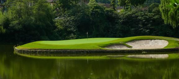 全国高尔夫锦标赛首日：上海男队与陕西女队双