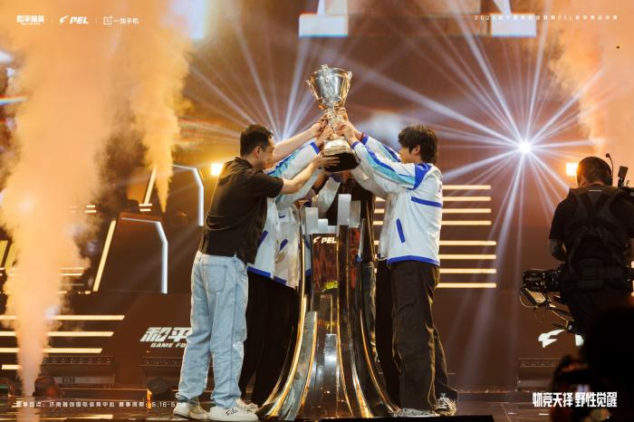 广州TT夺得PEL春季赛冠军，派大兴包揽常规赛与决