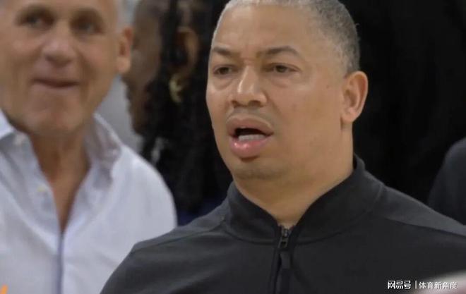 卡子哥绝杀+裁判乌龙！快船逆转步行者锁定4连胜