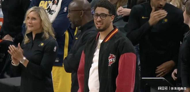 卡子哥绝杀+裁判乌龙！快船逆转步行者锁定4连胜