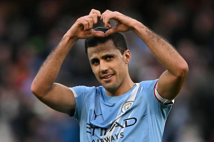 罗德里暗示未来动向 国际比赛日释放皇马意向