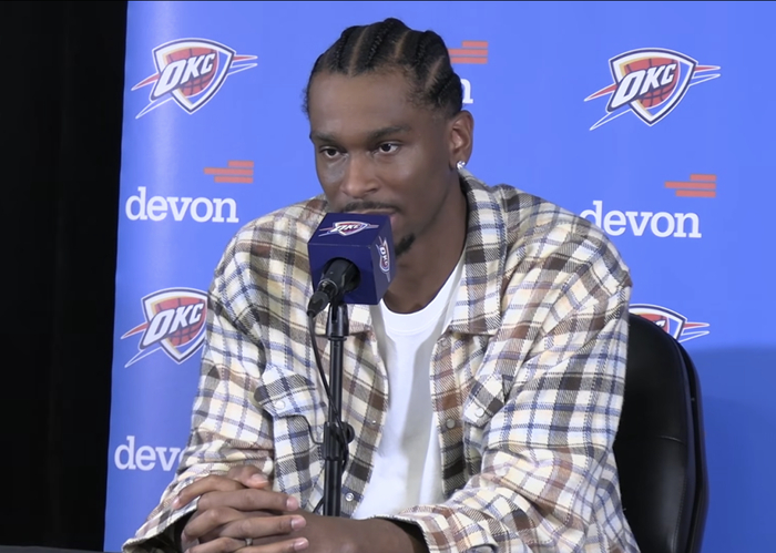 雷霆客场大胜快船提前锁定联盟第一 SGA强调夺冠